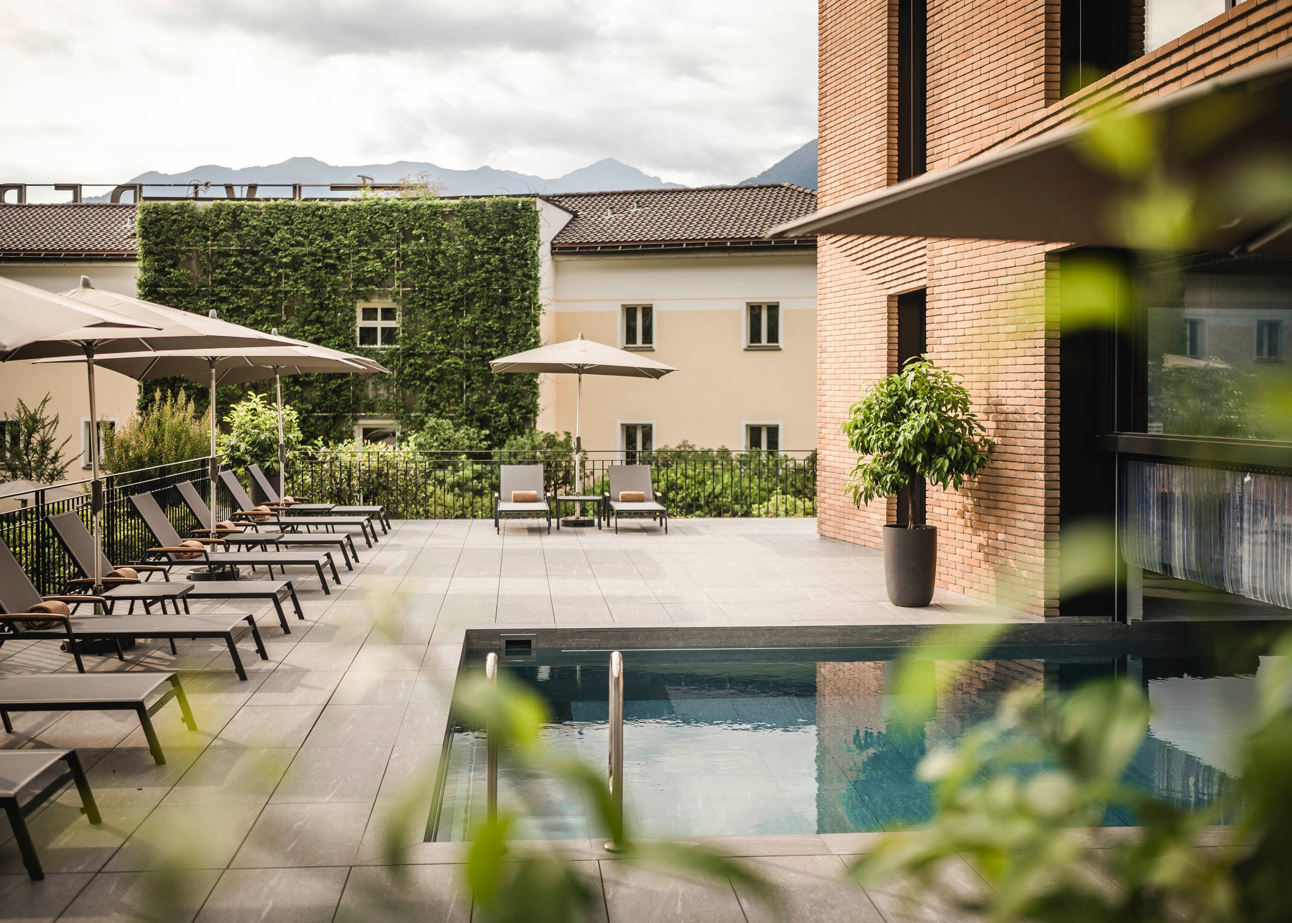 Hotel Belvedere Locarno piscina 2